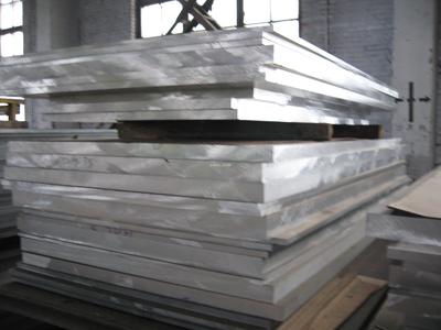 建筑材料中的金屬材料 鋁、不銹鋼與銅的應用